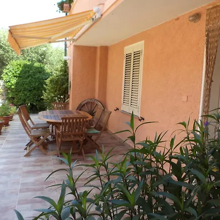 Corte Mannoni * بورتو بوزو